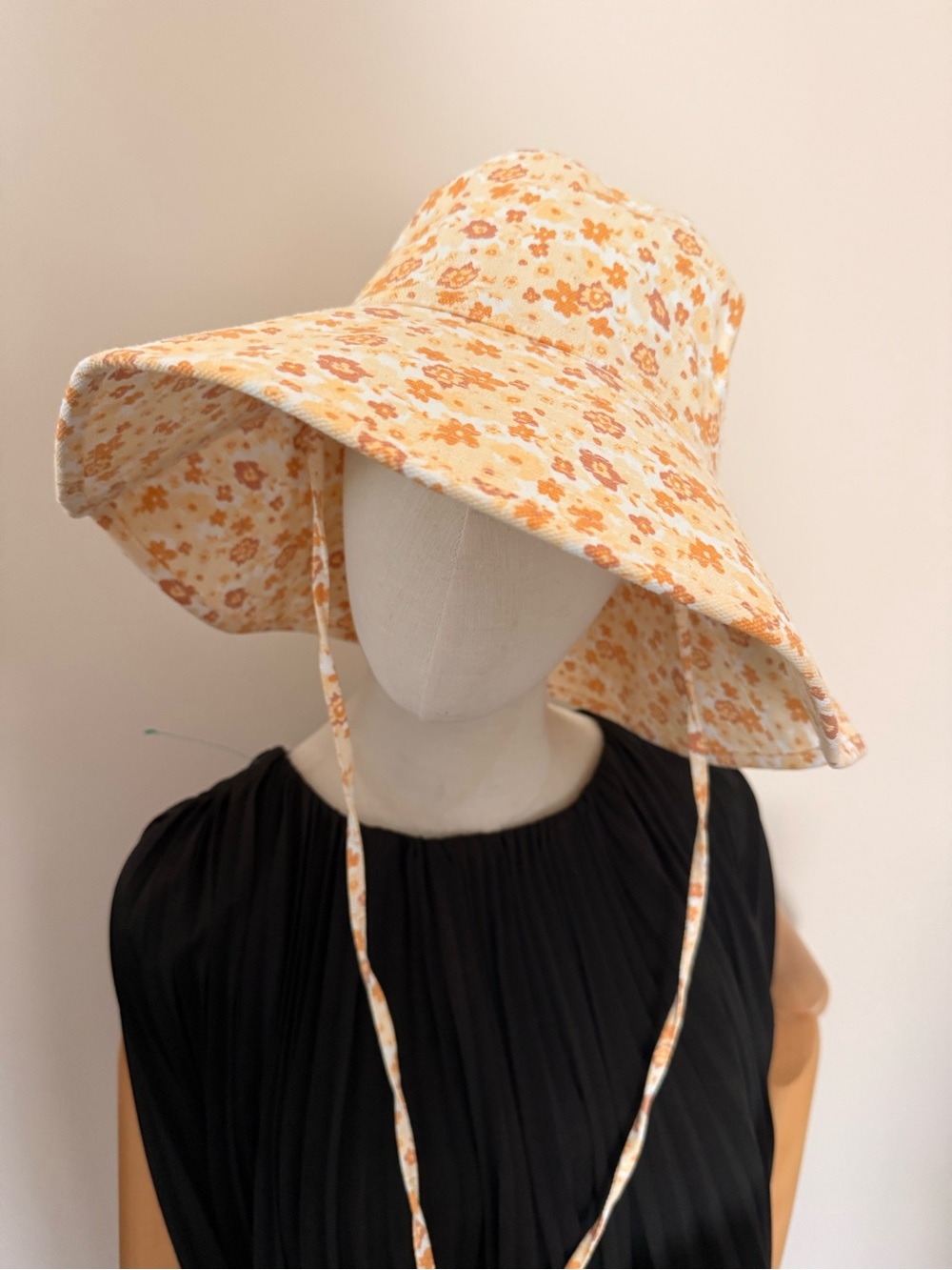 Lack of Color Floral Cotton Bucket Hat NWT Size L/XL Boho Sun Hat